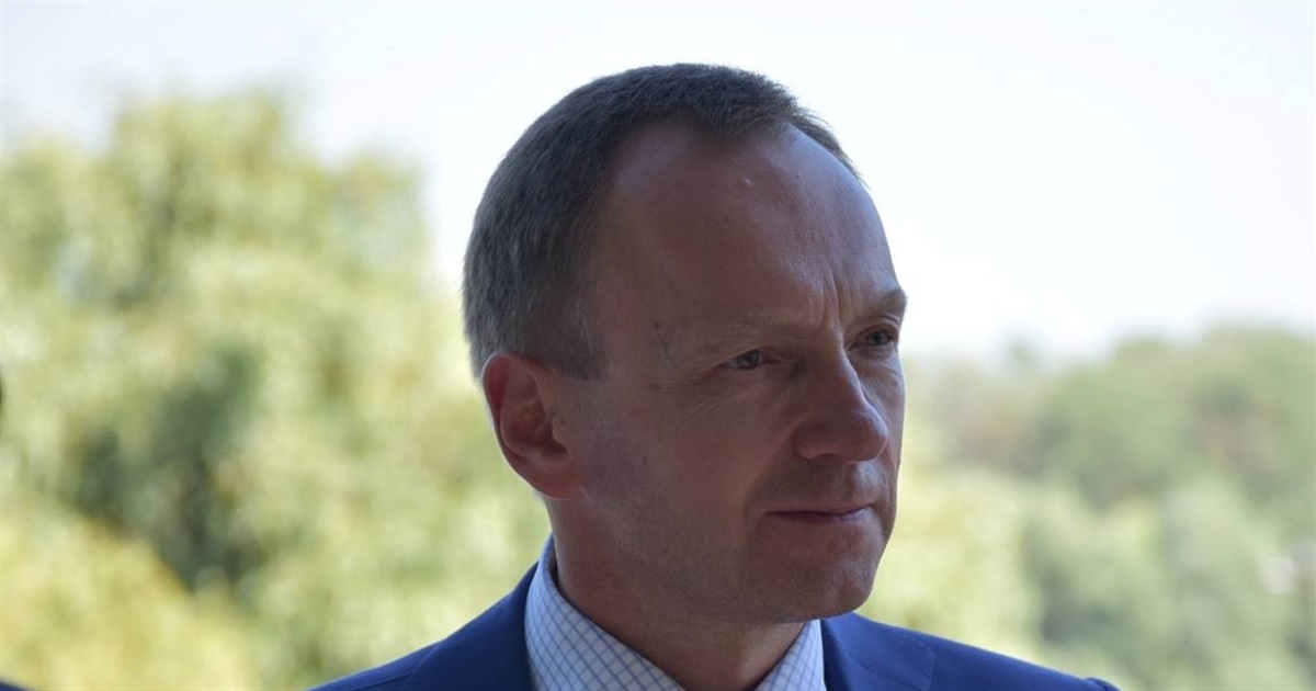 Моя позиція чітка: курс України в ЄС повинен бути незмінним, — Владислав Атрошенко