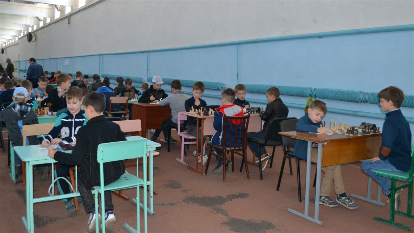  Новини  за 23-29 квітня: у місті готуються прийняти гостей, а у районі стимулюють народжуваність