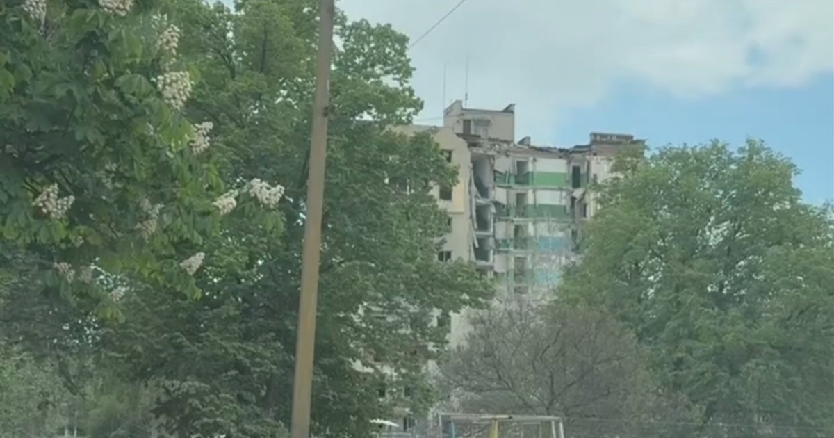 Росіяни вбили чоловіка й поранили двох жінок на Донеччині у Миколаївці та Малотаранівці. Деталі