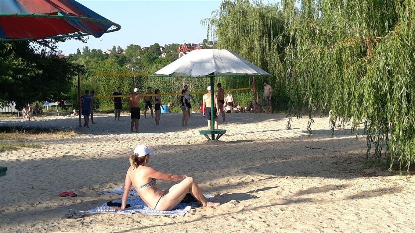 Репортаж с «курортов» Донецка. Где в этом году отдыхают на оккупированных территориях