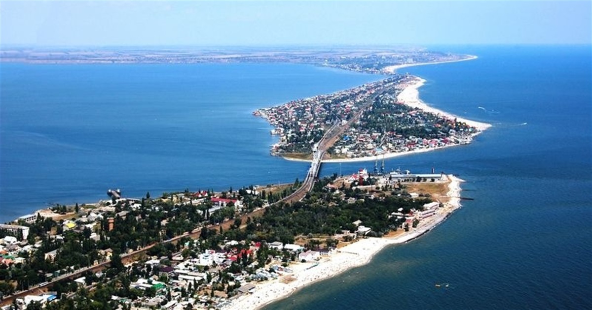 Затока 2026 біля станції Лиманської. Яке море, ціни й готелі працюють для туристів