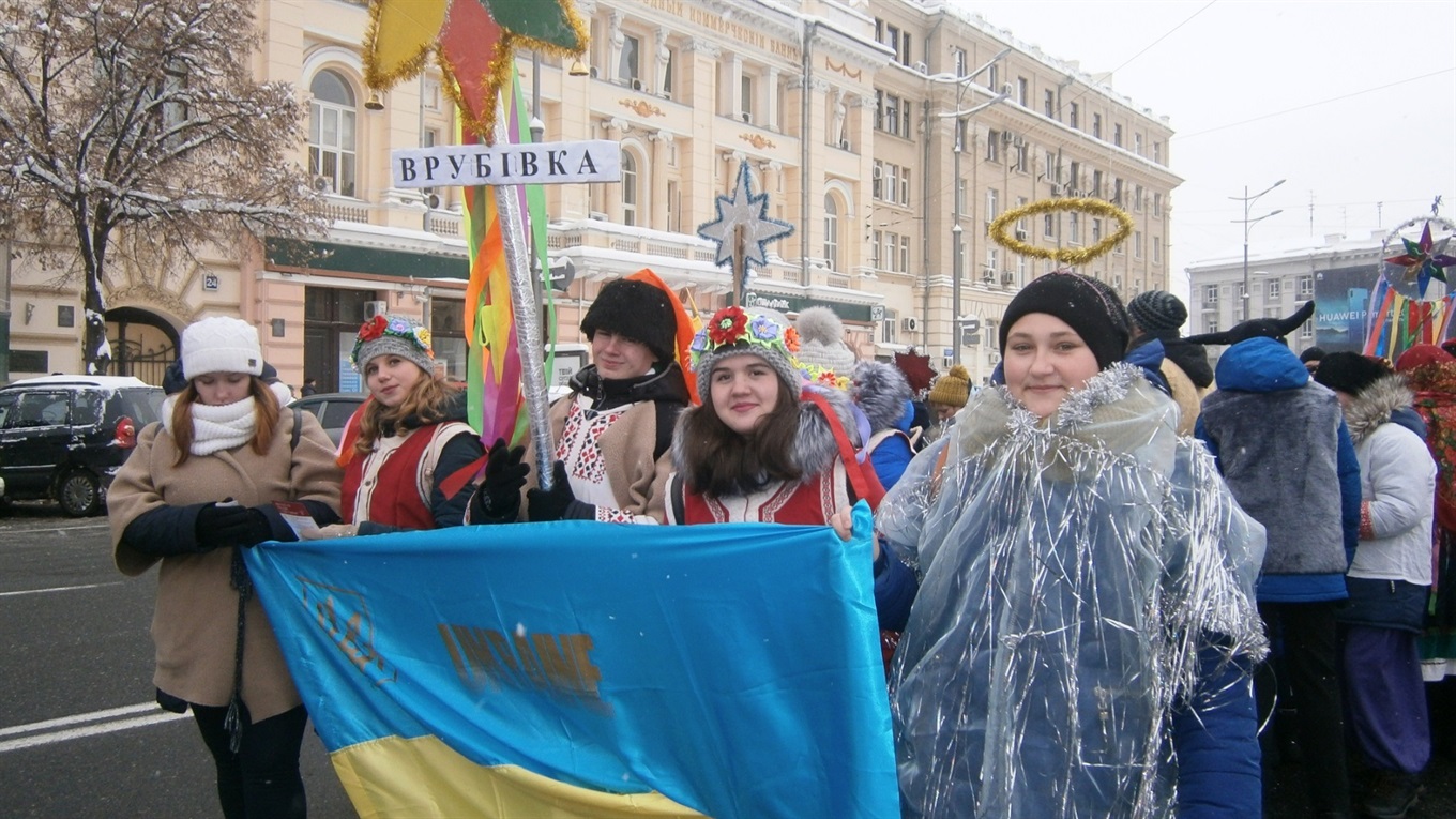 Дети из Попаснянского района приняли участие в международном фестивале вертепов в Харькове
