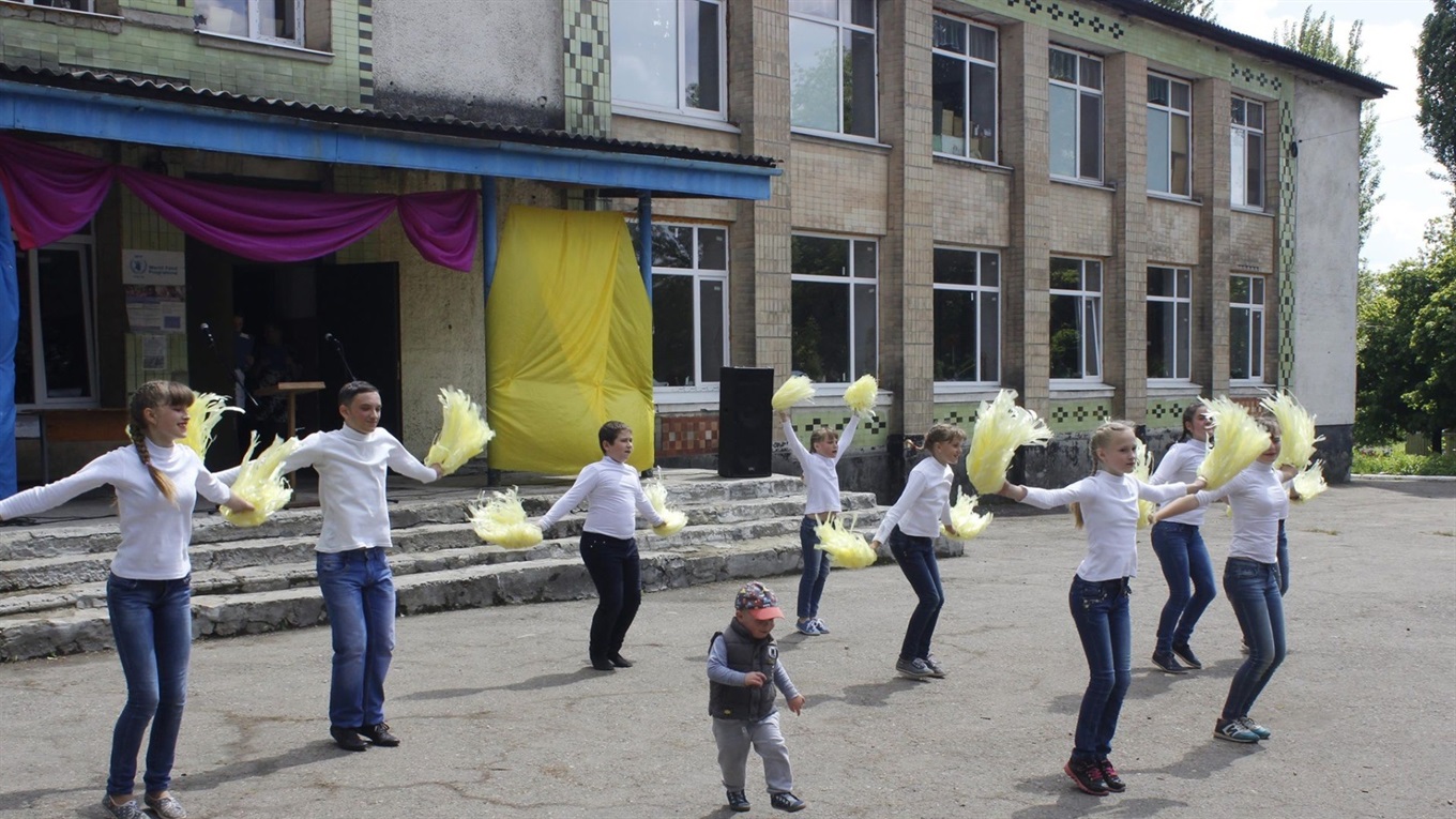В Попаснянському районі планують розвивати клубні заклади у сільській місцевості