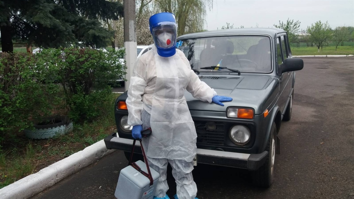Карантин в Донецкой области в цифрах: сколько людей с коронавирусом и как пропускают через КПВВ