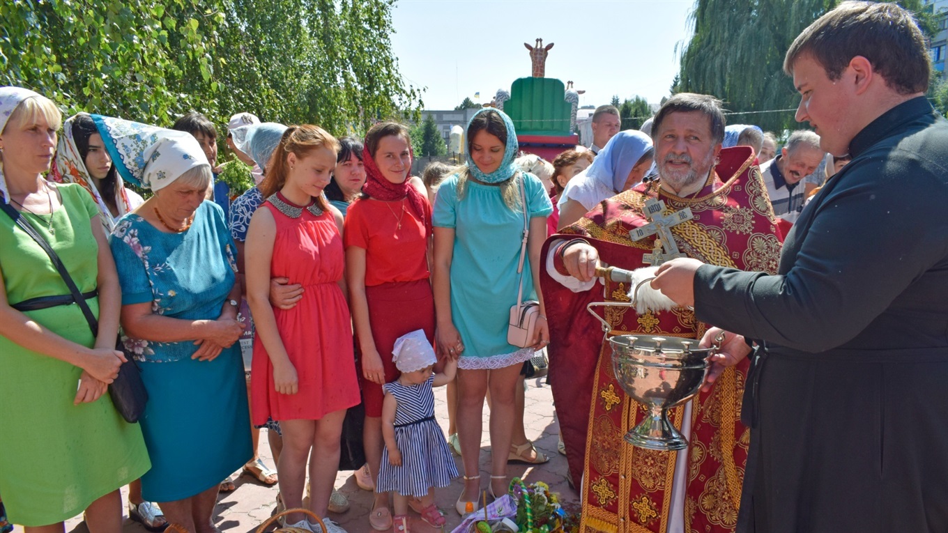 Жмеринчани святкують Медовий Спас: фоторепортаж