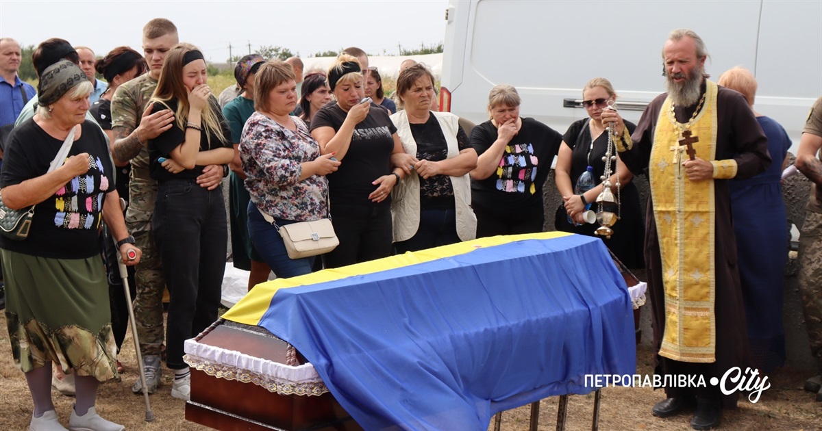 І техніку лагодив, і країну захищав: на щиті повернувся додому Дятченко Сергій (ВІДЕО)