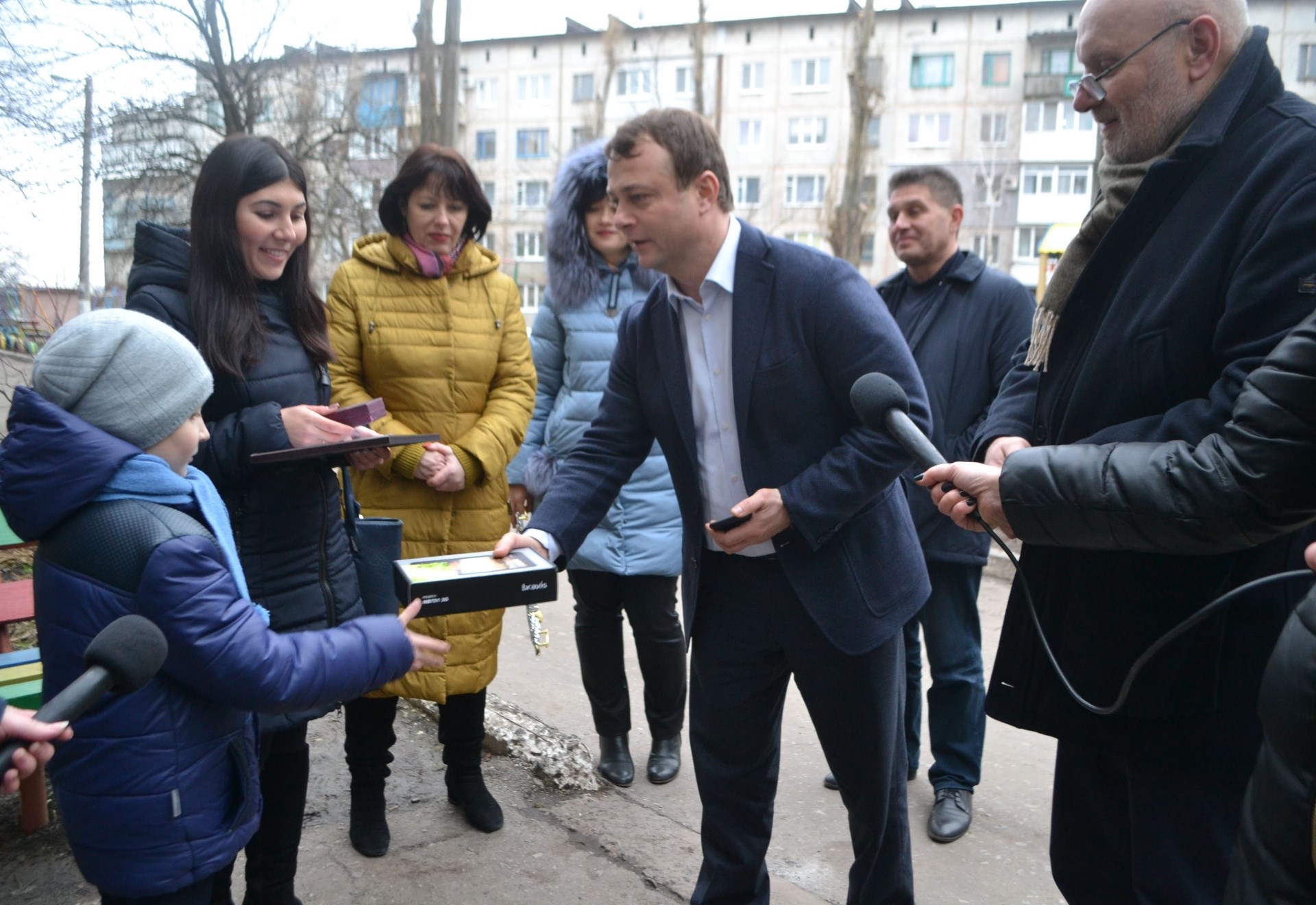 Передноворічне диво: дві мешканки Покровська отримали квартири 