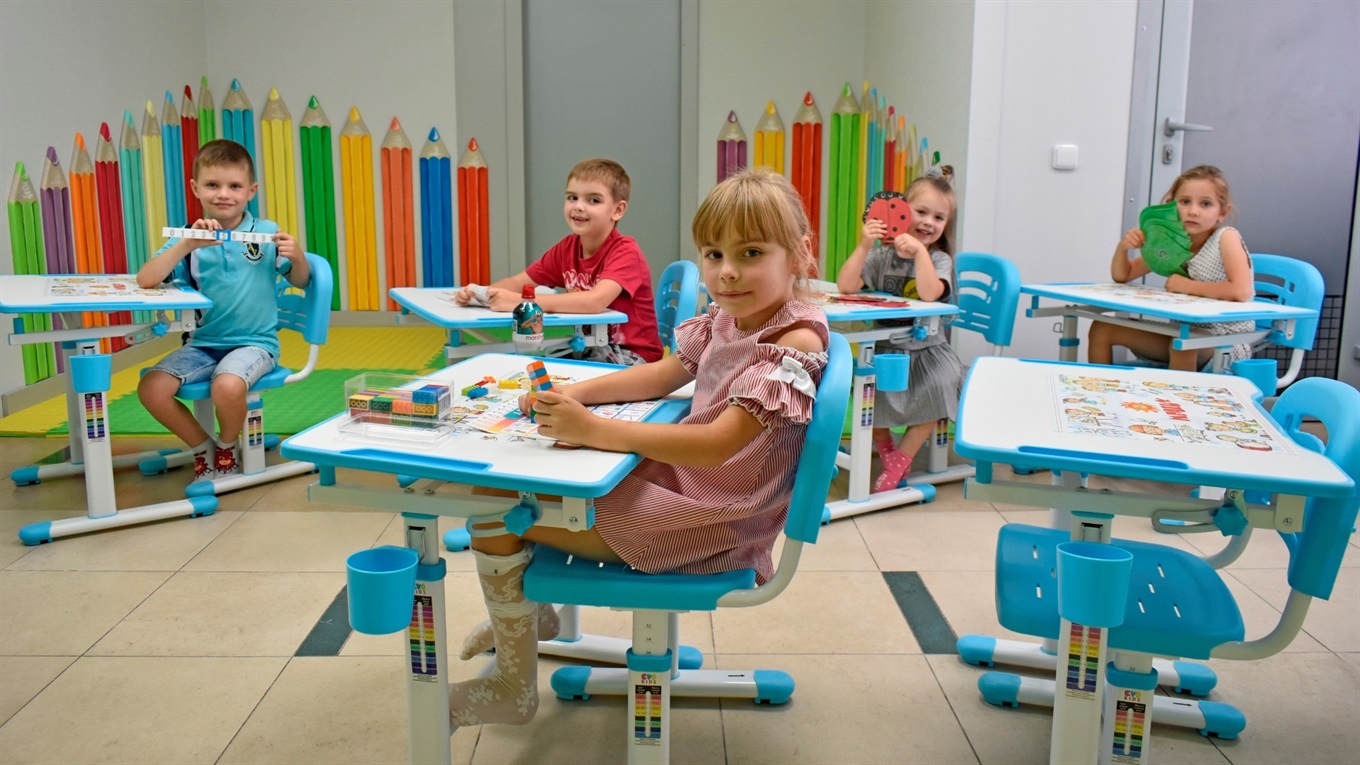 Репетитори, логопед та творчі студії: в «Унікумі» відкрилися нові класи підготовки дітей та учнів