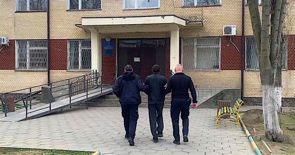 Приглашение выпить закончилось для измаильчанина потерей сознания и грабежом (видео)