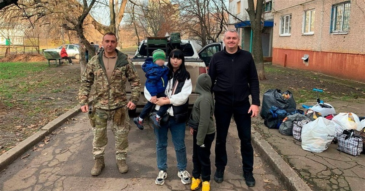 З Дружківської громади евакуювали 50 дітей. Влада закликає батьків виїздити поки є час