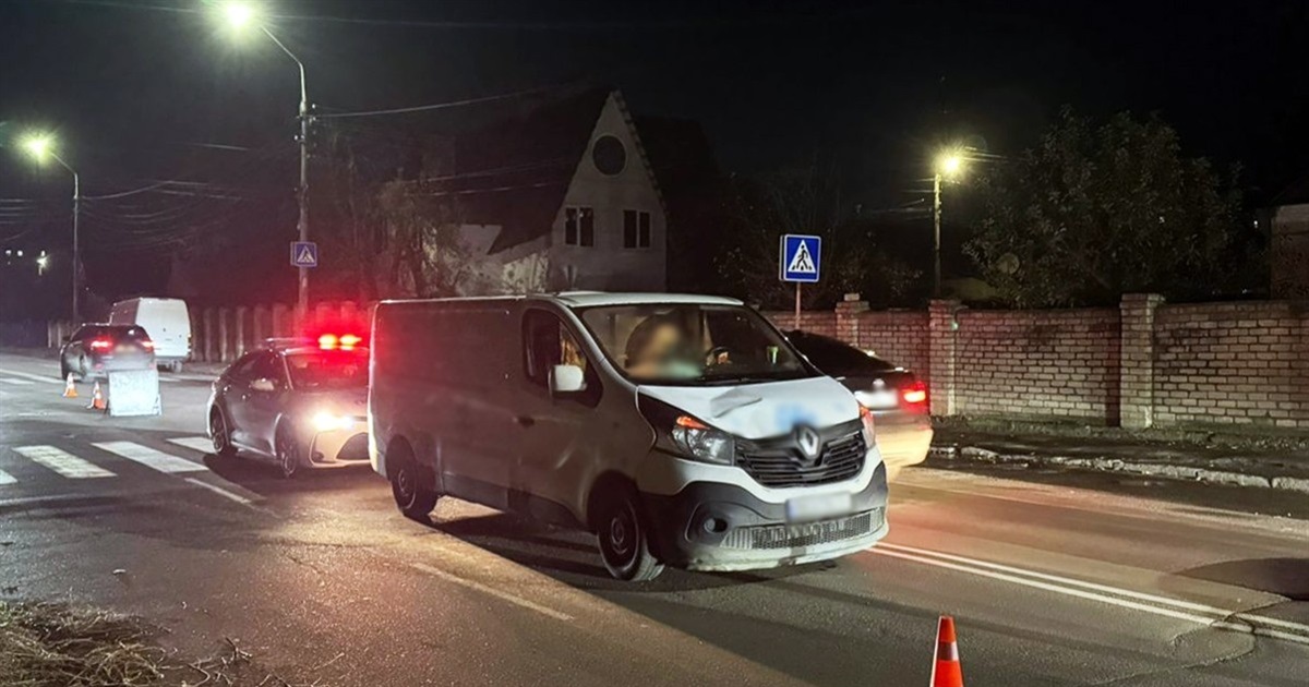 Житель Звягельщини, керуючи автівкою, збив пішохода в обласному центрі
