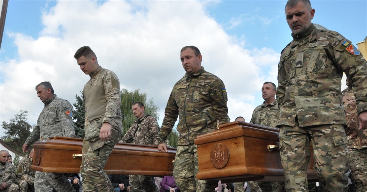 Чортківська земля знову плаче: ще два Герої-захисники навіки повернулися з війни