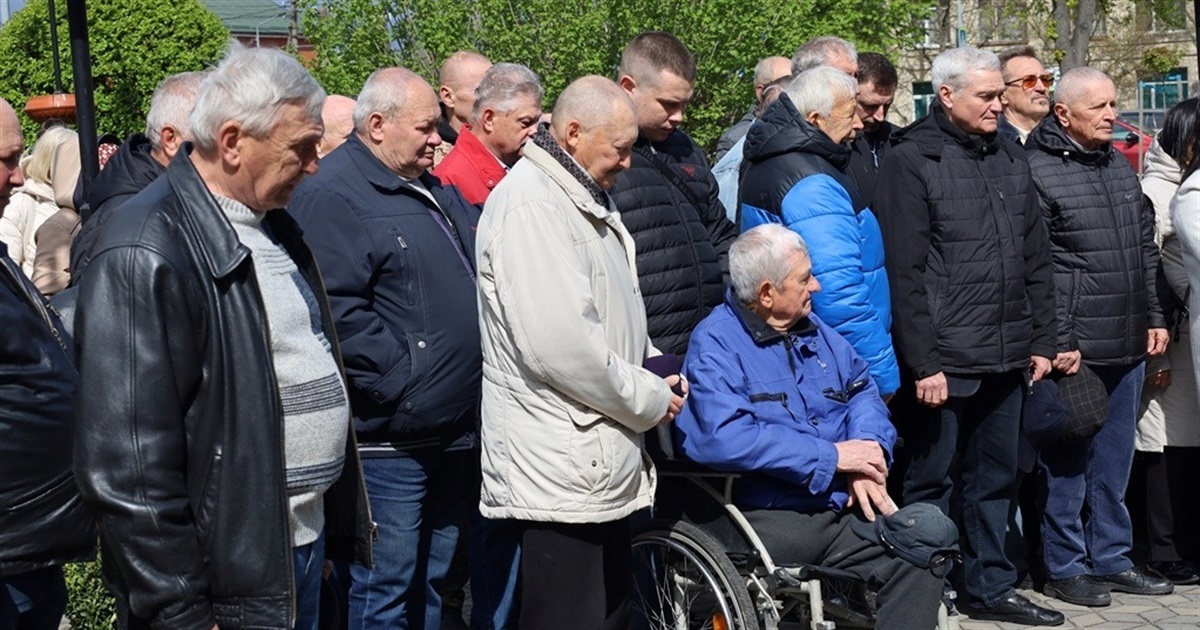 40 роковини Чорнобиля: у Звягелі вшанували ліквідаторів і нагородили учасників ліквідації катастрофи