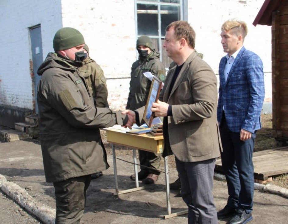 Керівники Покровської громади привітали нацгвардійців