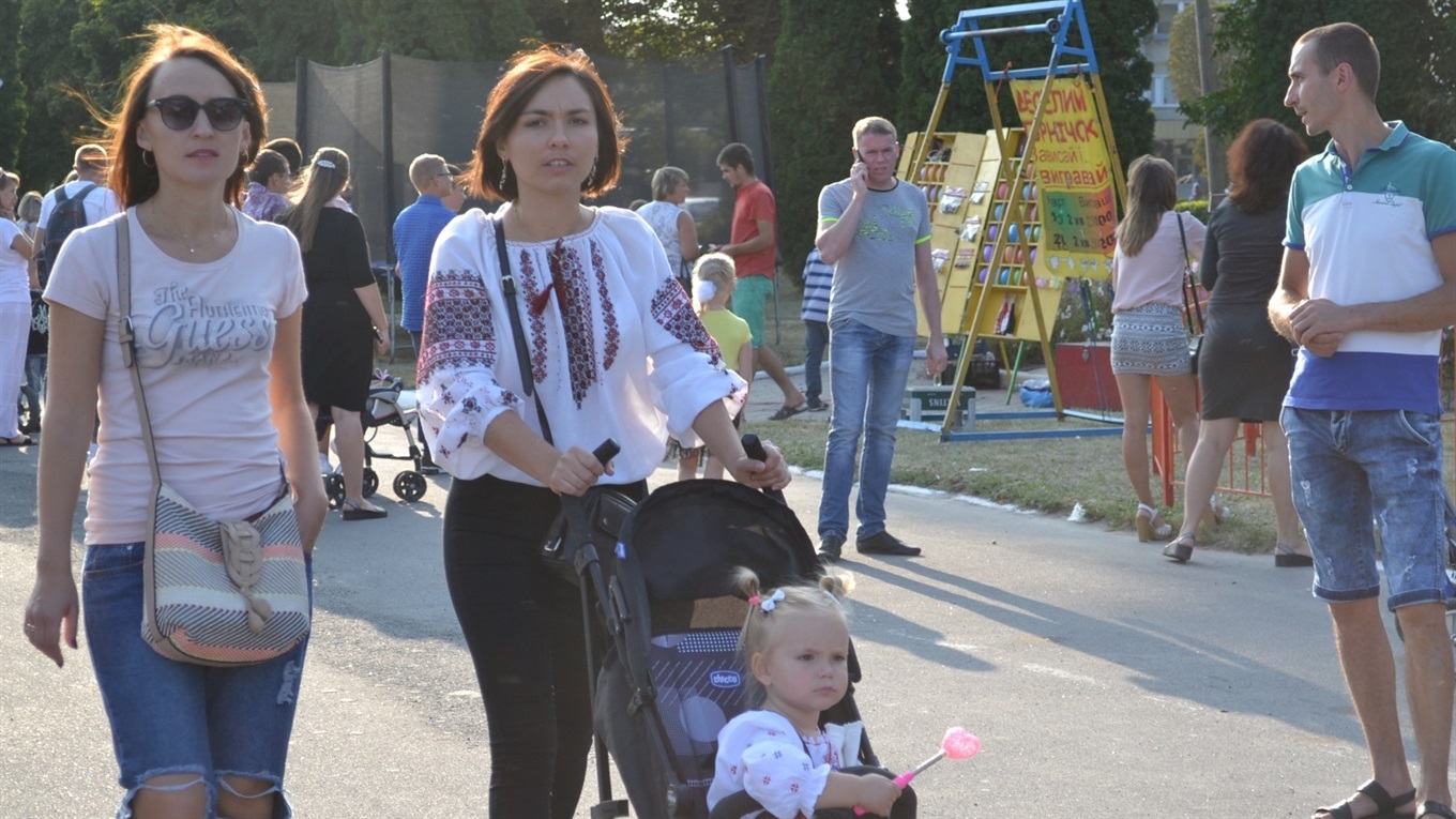 Старокостянтинівці відсвяткували День Незалежності: молебень, урочистості, святковий концерт