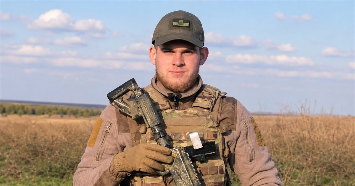 «Я досі не розумію, як вижив». Ян Данилко через вибух в Оленівській колонії втратив ногу і око