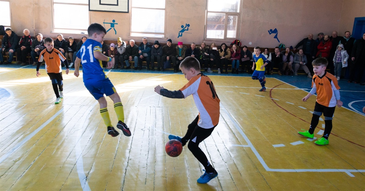 Футболісти Жмеринської ДЮСШ вибороли І місце відкритого турніру з футзалу пам’яті Героїв Майдану