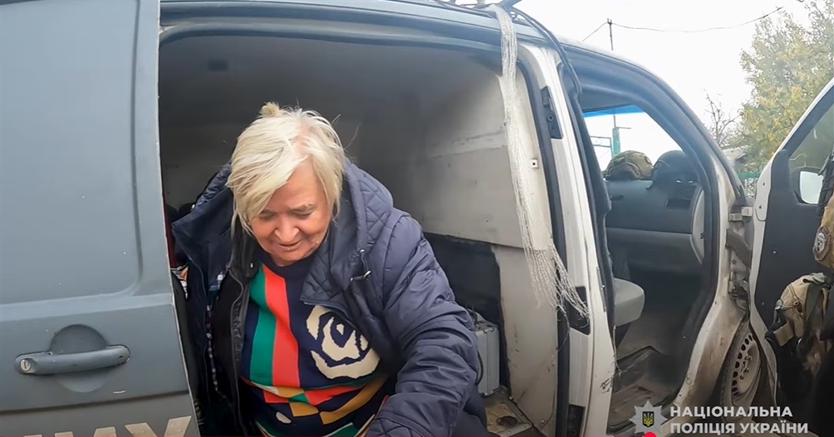 З Добропілля і Гришиного врятували шістьох людей. За евакуаційним екіпажем полював російський дрон