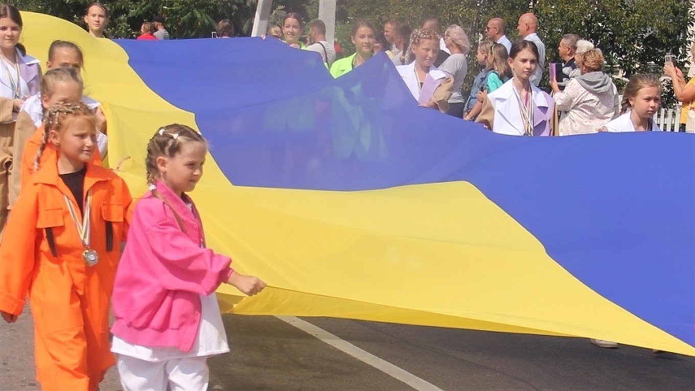 У вишиванках і не тільки: яскраві образи на святі Дня незалежності у Калинівці