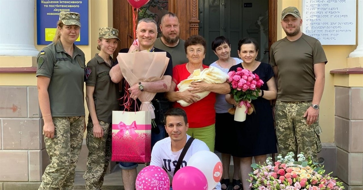 У легендарного десантника з Л.Лисіївки народилася донечка: подружжя чекало первістка більше 20 років