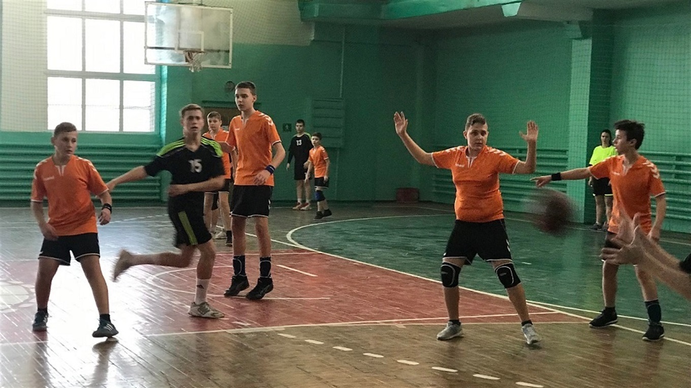 Благодаря мелитопольскому сайту MLTPL.City открыли отделение гандбола в спортшколе... Харькова