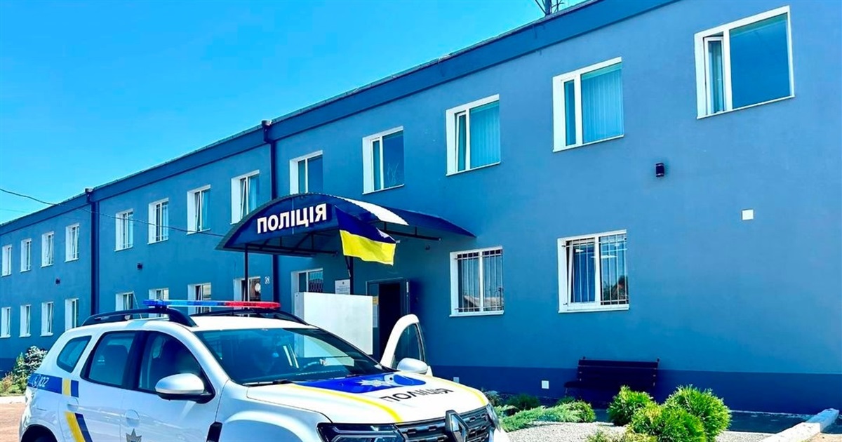 Знайшли злодіїв: жінка обікрала сусідку, а чоловік – розраховувався чужою банківською карткою