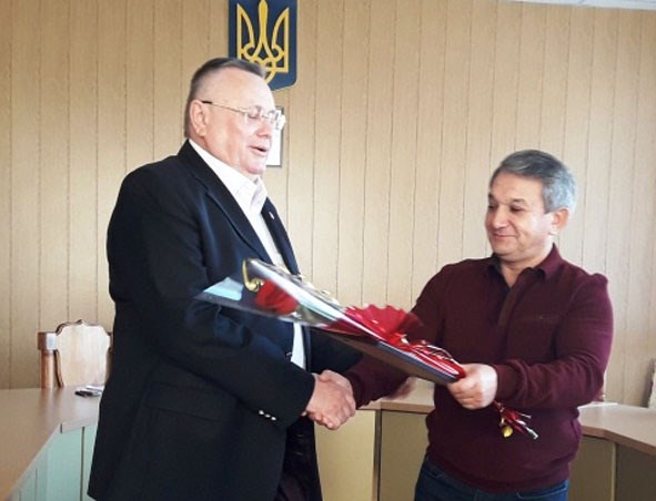 На апаратній нараді у райдержадміністрації лунали вітання 