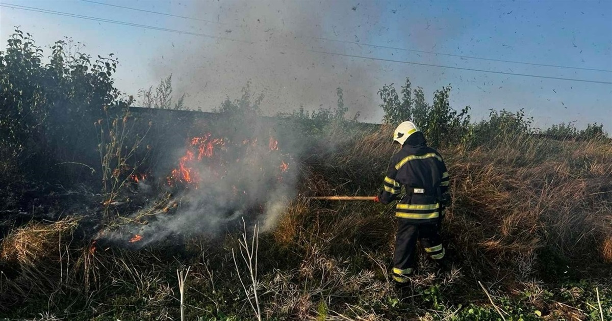 58 пожеж за 10 місяців: рятувальники закликають городоччан та сатанівчан до обережності