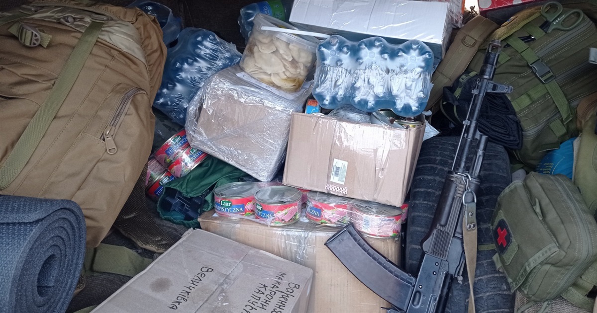 Допомогу від Менської громади доставили захисникам на фронт