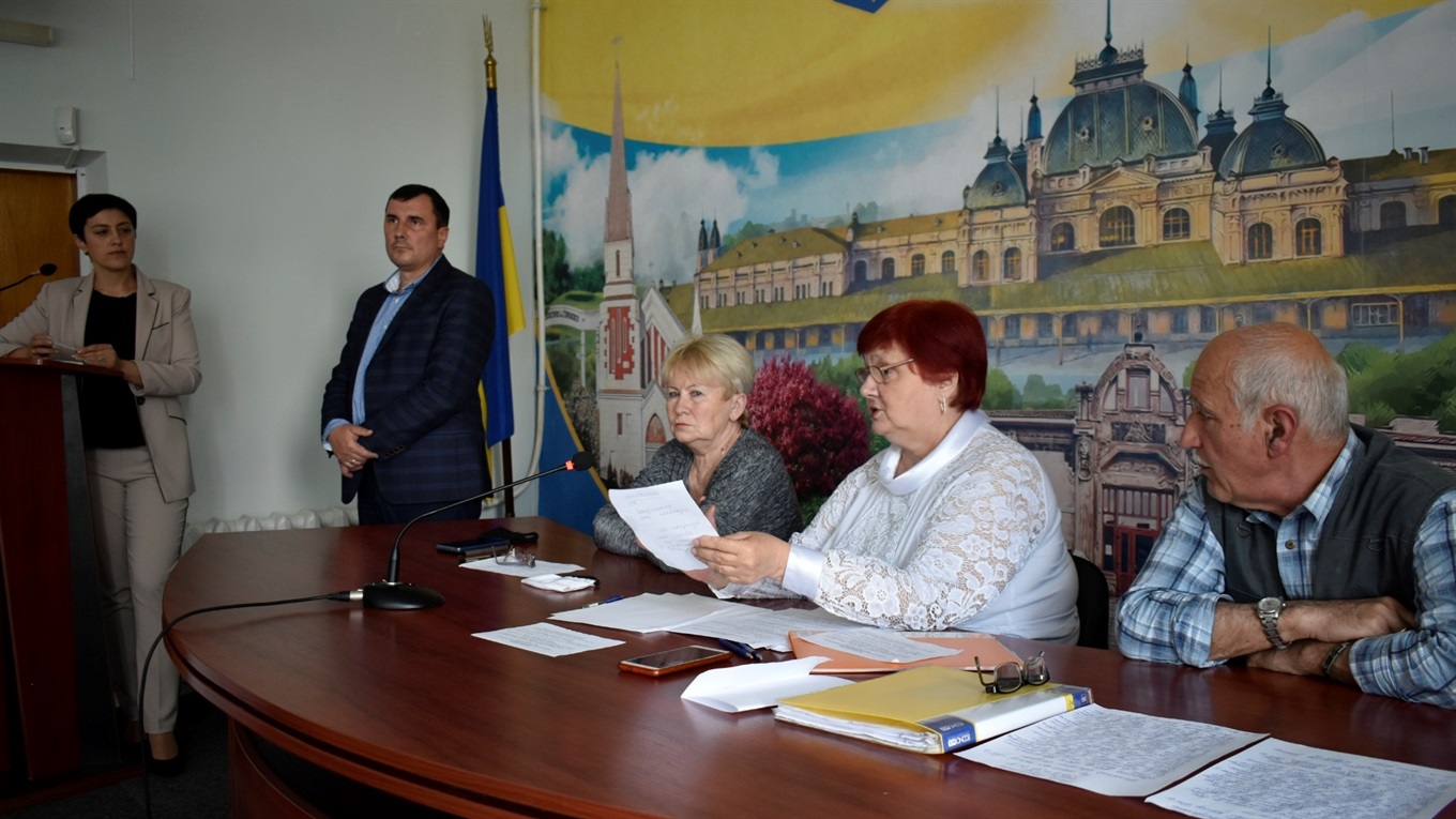 Активні громадяни Жмеринки розглядають важливі для громади питання: засідання Громадської ради