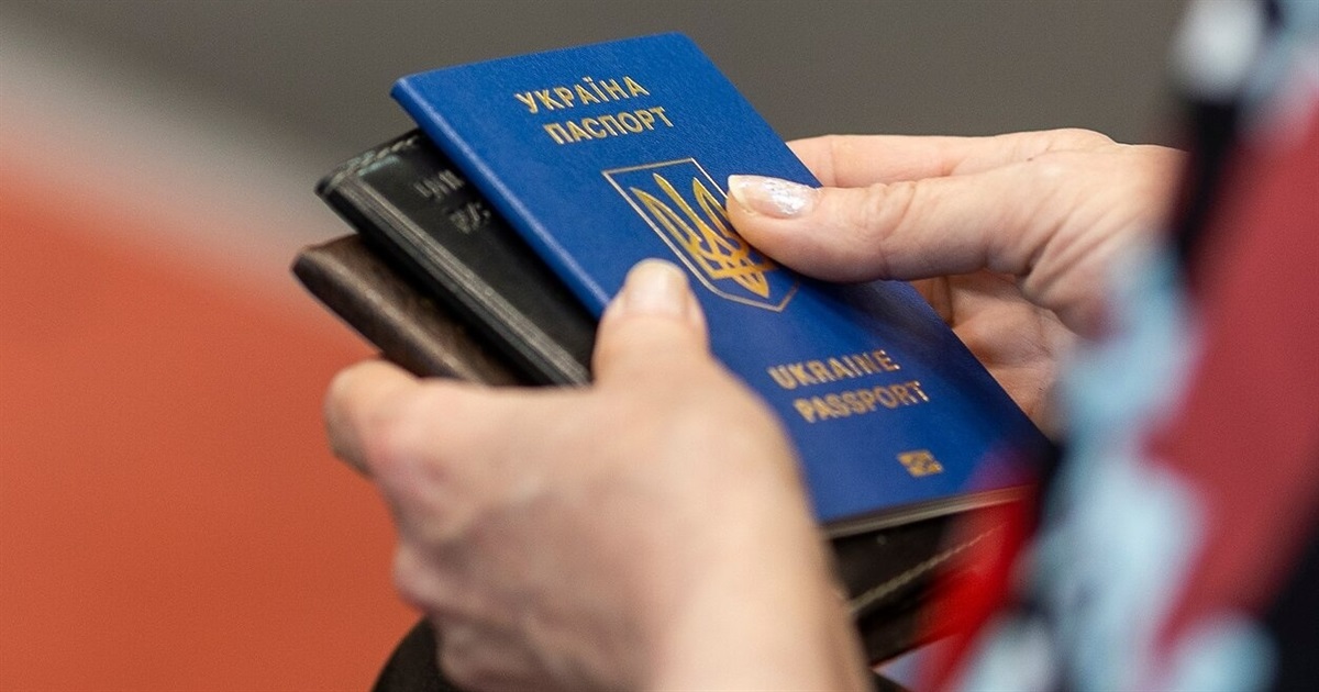 З 12 жовтня змінюються правила в’їзду в ЄС. Як це вплине на безвіз і що перевірятимуть на кордоні
