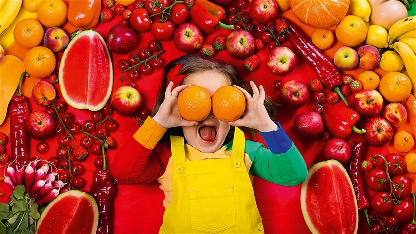 Ми порівняли ціни на продукти харчування для садочків Сватового і інших закладів області: де дорожче