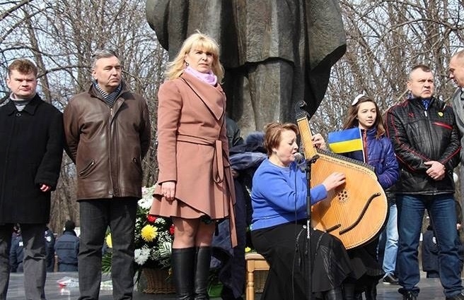 Олег Перетяка під час акцій Евромайдану у Луганську