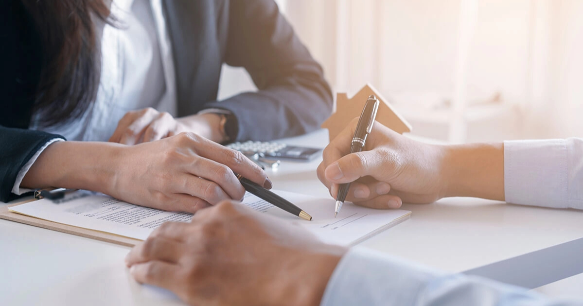 Підписання договору про наміри. Ілюстративне фото