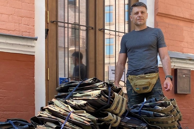 Антон Бестаєв