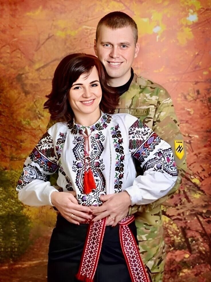 Артем і Олена прожили п'ять щасливих років у Маріуполі