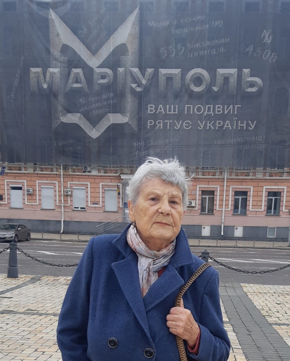 Жанна Миколаївна повернулася до доньки