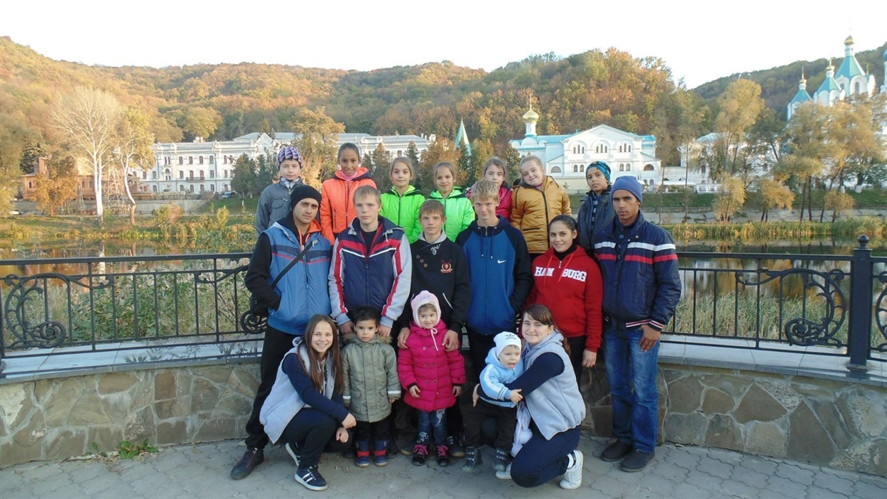 Родина Сербіних у рідному Святогірську