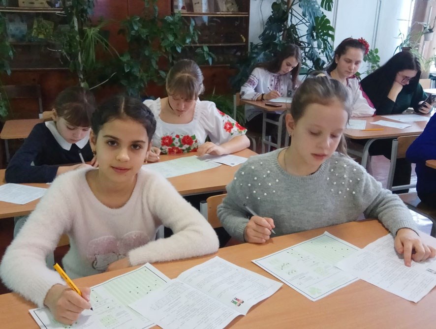 У навчальних закладах району пройшли заходи до Дня рідної мови