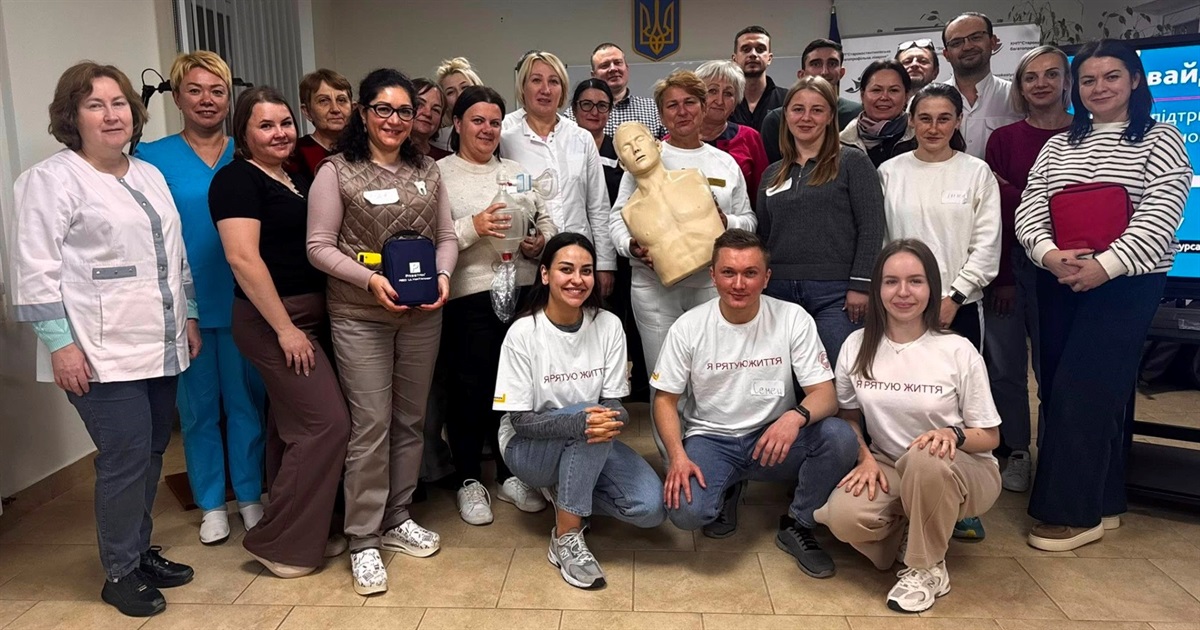 Коли секунда вирішує все: у Старокостянтинівській лікарні та Центрі ПМСД завершили черговий курс BLS