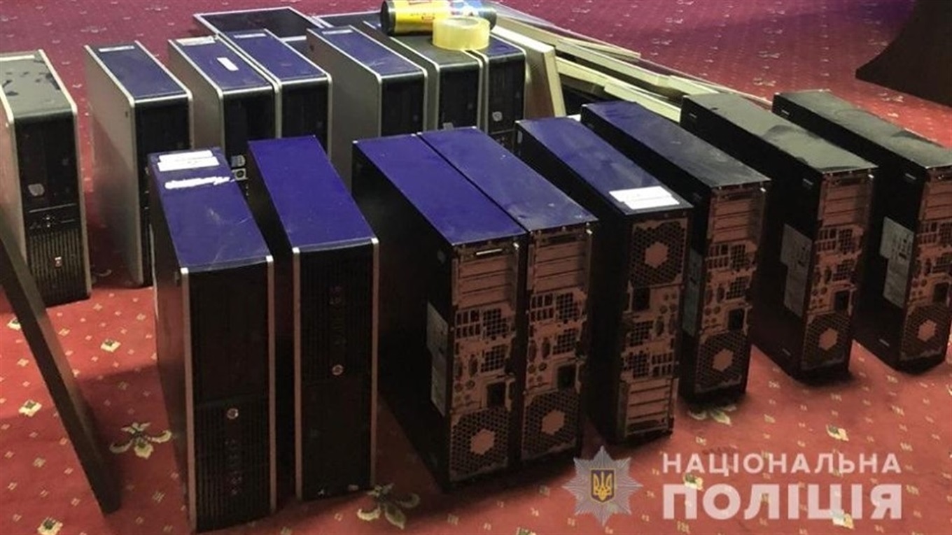 Правоохоронці зупинили діяльність гральних закладів на Обухівщині