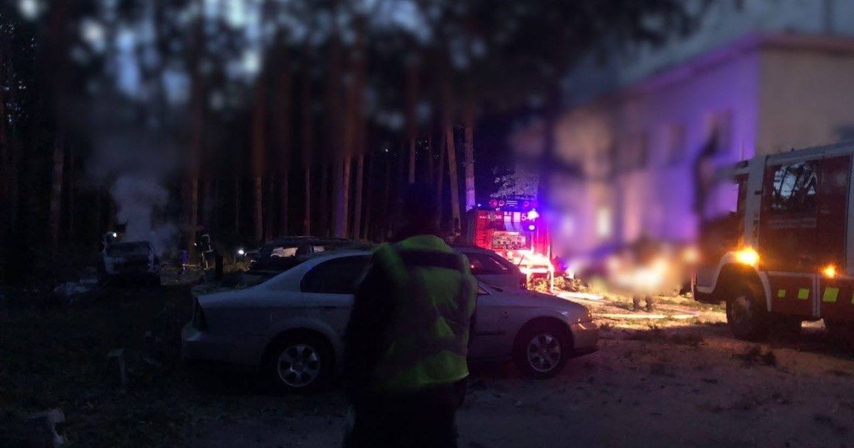 Внаслідок нічної ракетної атаки на Київщині пошкоджено поліклініку та приватні будинки