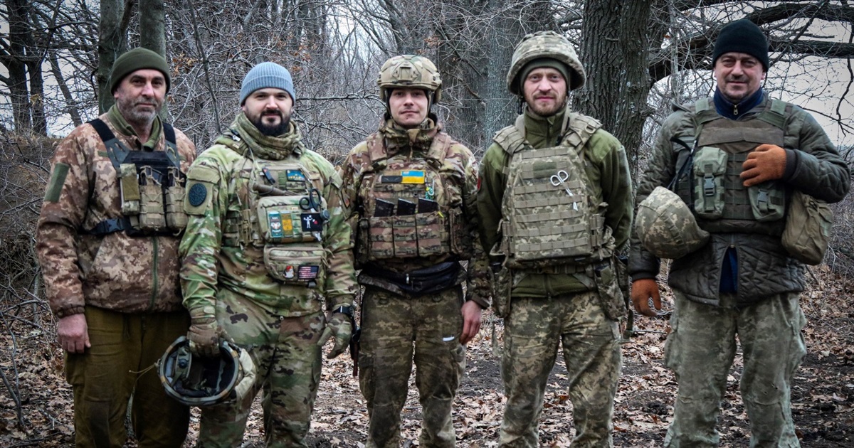 САУ — вогняна міць української армії: злагоджена робота екіпажів 30 ОМБр