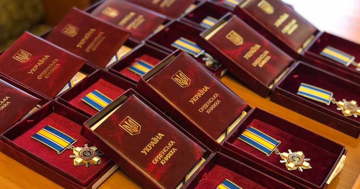 Десятьох воїнів із Сарненського району посмертно нагородили орденами «За мужність»
