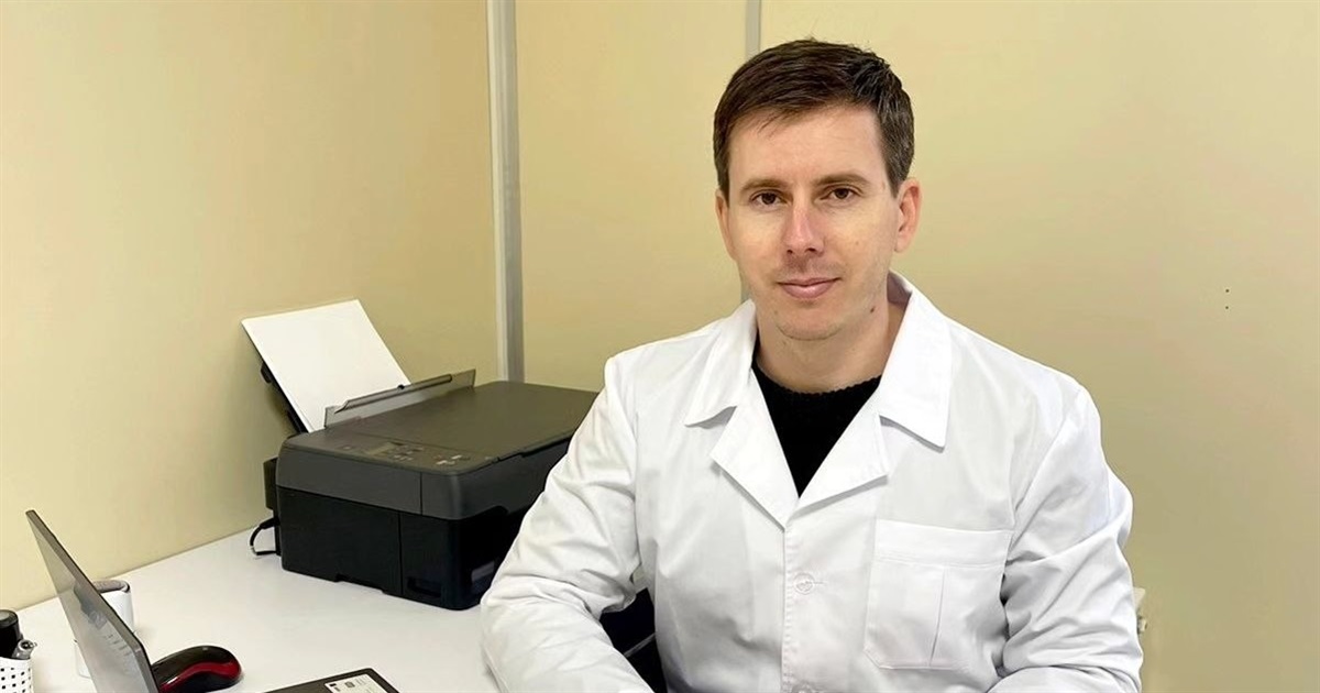 Лікар Паєвський: «Майже всі мої пацієнти з окупованих Олешок виїхали за кордон»