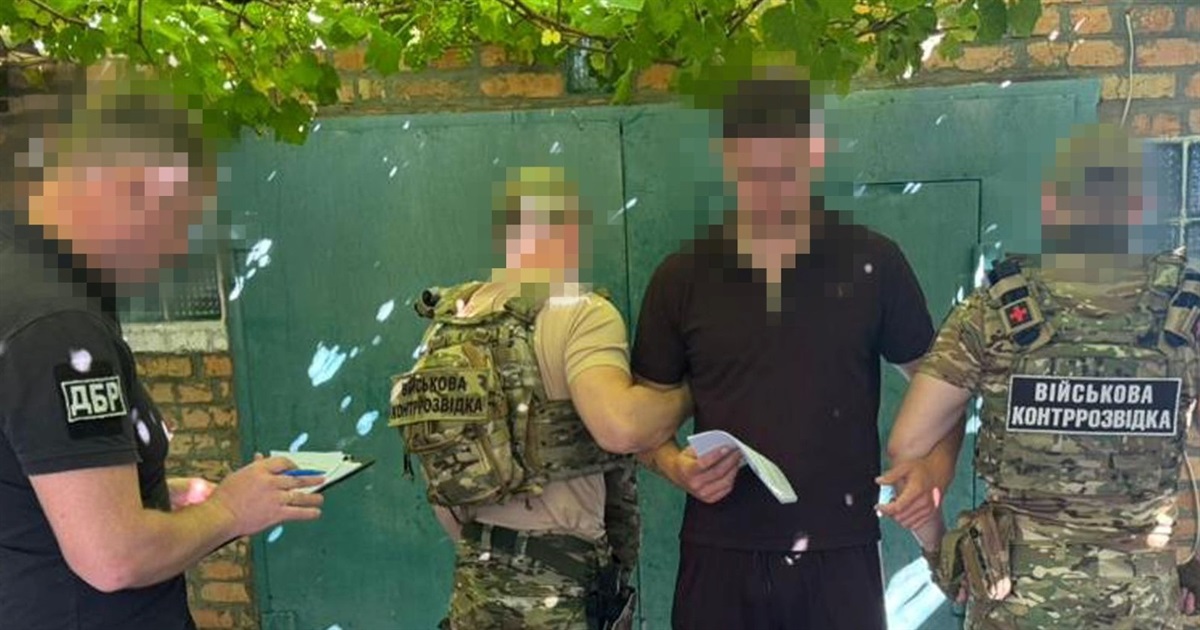 Нацгвардійця підозрюють у катуванні українських полонених у колонії. Суд узяв його під варту