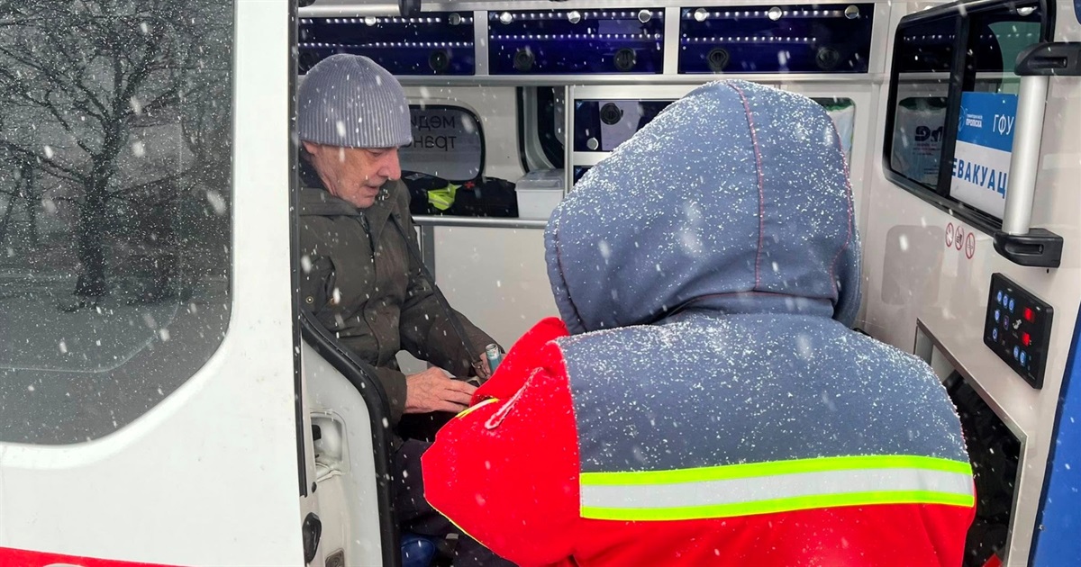 Евакуація з Донеччини сповільнилася перед Новим роком. Чому так?