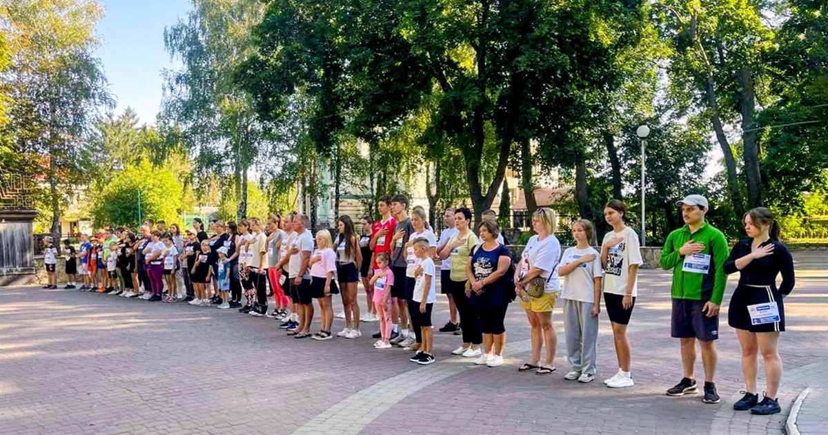 Біжимо за тих, хто стояв за Україну: у Кагарлику відбувся патріотичний забіг пам’яті Героїв (відео)