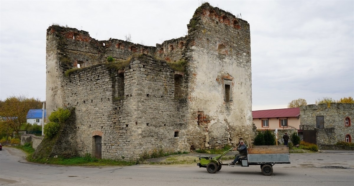 Культурний щит. Як Сатанівська громада об’єднується навколо збереження спадщини під час війни