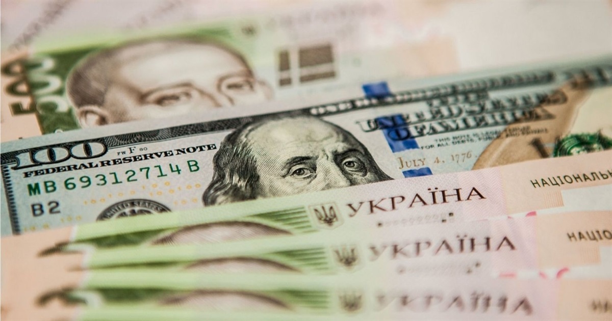 Що відбувається з курсом долара та чи очікувати ще більшого зростання його вартості: BBC Україна